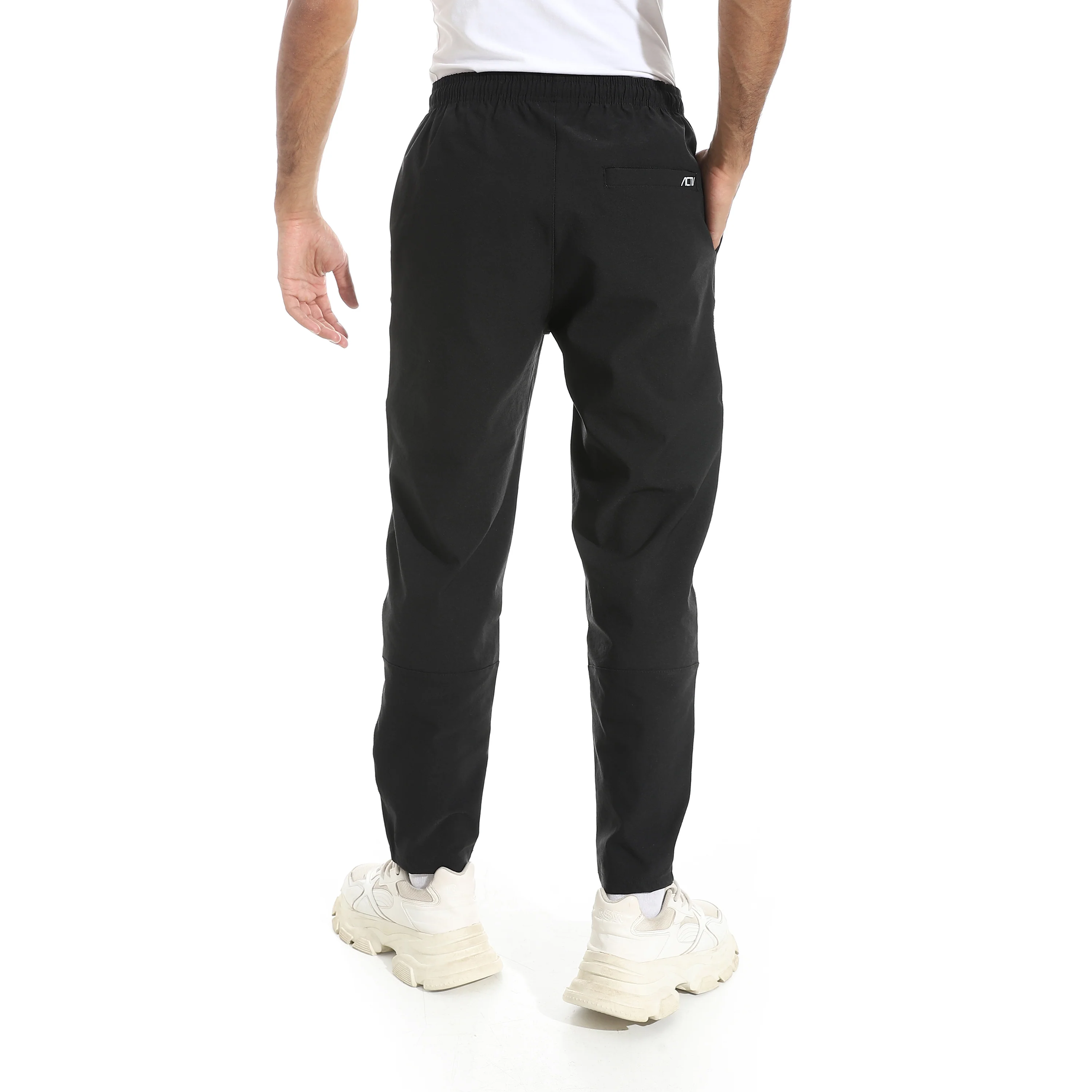 ACTIV BAGGY PANTS - اسود - Image 3