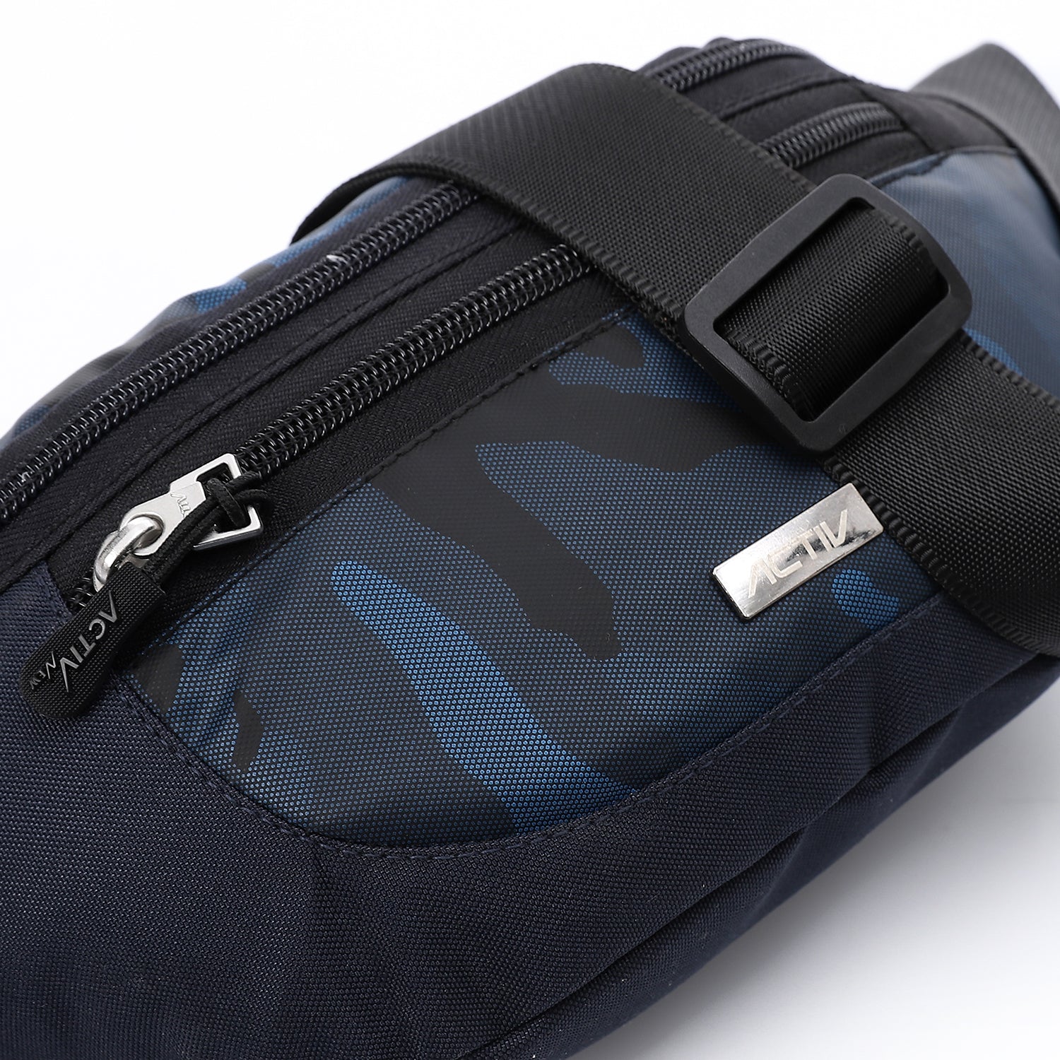 ACTIV CAMOUFLAGE WAIST BAG - كحلي - Image 4