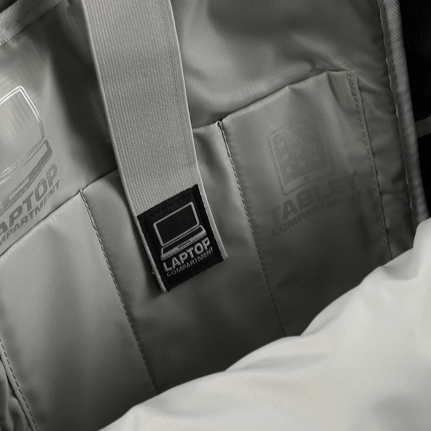 ACTIV CAMPUS BACKPACK - اسود*اسود*بيج غامق*رمادى فاتح - Image 4